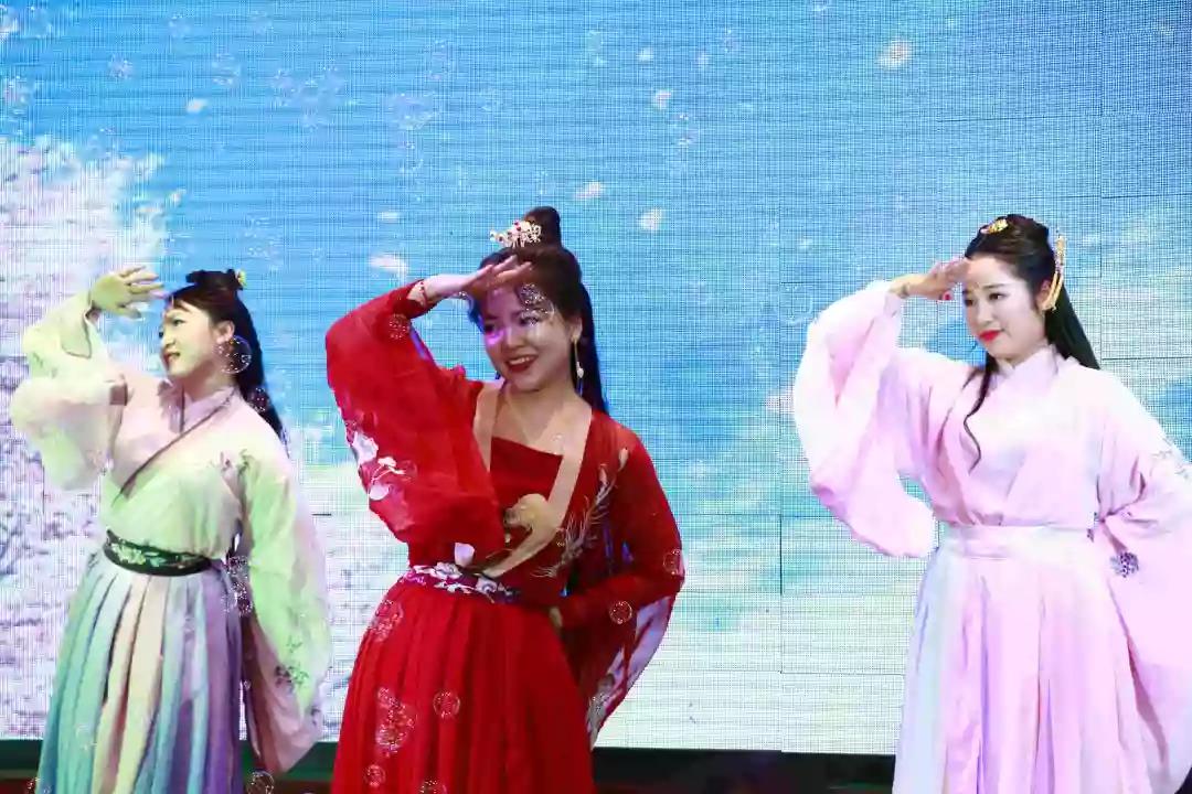 郴州锦马置业有限公司,天一房产销售,五岭新天地楼盘销售,锦马时代中心房产销售,酒店经营管理哪里好 郴州锦马置业有限公司,天一房产销售,五岭新天地楼盘销售,锦马时代中心房产销售,酒店经营管理哪里好