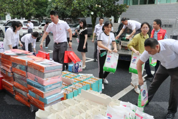 郴州锦马置业有限公司,天一房产销售,五岭新天地楼盘销售,锦马时代中心房产销售,酒店经营管理哪里好 郴州锦马置业有限公司,天一房产销售,五岭新天地楼盘销售,锦马时代中心房产销售,酒店经营管理哪里好